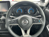 日産プロパイロット付きです!高速道路の運転で疲れが軽減できます!さらにハンドルを握っているだけでハンドル操作を支援してくれます!