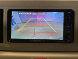 モニターガイドが付いているのでショッピングなどの狭い駐車場や車庫入れなどの時もしっかりと確認しながらバックができるので安心してお出かけできますよ。