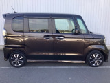 車両状態証明書付き車両です。車両状態を検査員が評価をし、結果を点数で表示しております。1台1台プロの目で事細かにチェックしている車両ですので、ご安心してお買い求めしていだけます。
