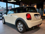 MINIのカスタマイズならMINI山口にお任せください!エクステリアやインテリア、多彩な純正オプションが豊富なMINI!ご相談承ります。