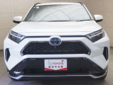 人気のRAV4PHVです。