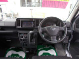 車内はクリーニングさせて頂いております。