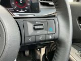 プロパイロット搭載。高速道路でドライバーに代わってアクセル、ブレーキ、ステアリングを自動制御します。