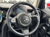 こちらのお車はMINI NEXT鶴ヶ島に展示中です。☆お問合せをお待ちしてます!