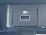 USB充電端子付きです。