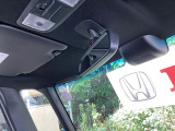Hondaセンシング搭載!ミリ波レーダーと単眼カメラで、クルマの前方の状況を認識。ブレーキやステアリングの制御技術と協調し、安心・快適な運転や事故回避を支援する先進のシステムです!