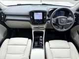 XC40 ウルトラ B4 AWD 4WD 