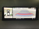 360&deg;ビューモニターでは前後左右4つのカメラ映像をさまざまな走行状況に応じて切り替えてセンターディスプレイに表示することで、駐車時や狭い道でのすれ違い時、見通しの悪い交差点進入時でも安心感を高めます