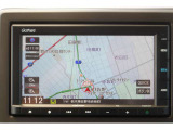 【ナビゲーション】ナビゲーションは、Honda純正『Gathers VXM-215Ci』を装備。