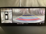 狭い場所での駐車やすれ違いなどでより的確な運転操作に役立つ360&deg;ビューモニターが装備されています。