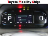 昼間でもくっきり見やすい、高質感メーターです。