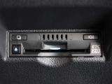 ETC車載器付きです。高速道路の料金所もスムーズに通過できます。