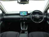 ◆視界広々で非常に運転しやすくロングドライブでも疲れを感じさせないすっきりとまとまったインパネ周りです。