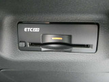 高速の料金所で、小銭を探さず楽々通過できる『ETC』で快適にドライブ出来ます。また、マイレージ登録で更にお徳にご利用頂けます。詳しくは072-833-1883までお願いします。