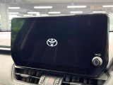 【10.5インチ ディスプレイオーディオ】大画面のディスプレイはAppleCarPlayやAndroidAutoが利用可能。大きな画面でスマホナビアプリ等が利用いただけます♪
