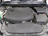 当店の認定中古車(VOLVO APPROVED CAR)はメーカー基準の車齢・走行に応じた内外装・機関の176項目もの項目に厳密な点検を実施。すべての基準を満たした自信を持ってお届けする中古車です。
