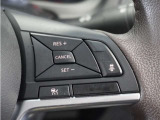 ◆アダプティブクルーズコントロール◆予め設定した車速内でクルマが自動的に加減速。前走車との適切な車間距離を維持しながら追従走行します。