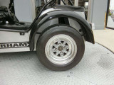 SpeedStar MkⅢの13インチアルミホイールにADVAN048タイヤ205/60R13を装着。