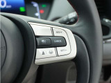 ◆アダプティブクルーズコントロール◆予め設定した車速内でクルマが自動的に加減速。前走車との適切な車間距離を維持しながら追従走行します。【LKAS】車線維持支援システムでステアリング操作を支援。