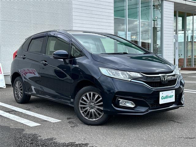 フィット 1.5 ハイブリッド L ホンダセンシング 4WD 修復歴無し