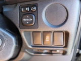 パワースライドドアの開閉操作は運転席からも可能です♪