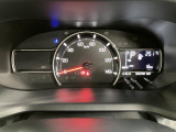 車両状態証明書修復歴の有無も一目瞭然。機能や内装・外装、走行距離、修復歴の有無をチェックし、クルマの状態を10段階にした車両状態証明書。数字や記号を使ってわかりやすく表示しています。