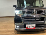 LEDヘッドライト・フォグランプを装備しています☆明るいヘッドライトとフォグランプで暗い夜のドライブも安心ですよ☆