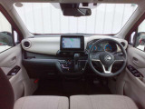 また、当社の新車試乗車だった車両や、社用車として使用していた車両も多数ございます!
