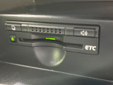 【ETC】高速道路の料金所をストレスなく通過!話題のスポットやサービスエリアに多い「スマートIC」利用時は必須のアイテムです。当店でセットアップを実施、ご納車当日からすぐにご利用いただけます!