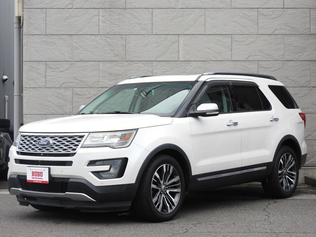 エクスプローラー タイタニアム 4WD