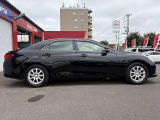 4WD/寒冷地仕様/フルセグ付ナビ/バックカメラ/ワイパーデアイサー/エンジンスターター/前後ドライブレコーダー/キーレスキー/Bluetooth接続/MTモード付シフトレバー/ビルトインETC