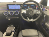 CLAクラス CLA200d AMGライン Sブレーク 本革シート 修復歴無し