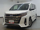 カラーはホワイトパールクリスタルシャイン!走行距離は41000kmとなっております☆