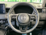 【純正革巻きステアリング】上質な革を使用することで、手にしっかり馴染みとても運転しやすいハンドルです♪