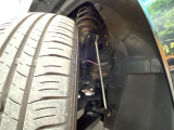 お車を安心してお乗りいただく為には、足回りの定期点検が欠かせません。サービスサポート(有償保証)では無料点検もご提供しており、安心のカーライフをお過ごしいただけるサポート体制が整っています。