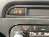 ステアリングヒーターとシートヒーターが装備されていますので、寒い冬の日でも快適なドライブをお楽しみいただけます!