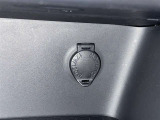 シガーソケット用の充電器が使用可能です!