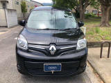 ルノー顔のフロントマスク。ワンオーナーで安心のディーラーメンテナンス車で、車検はR9年8月までございます。