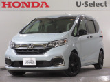 ワンオーナー車の2023年、フリードハイブリッド(ハイブリッド・Gブラックスタイル)が入庫しました。当社自社工場にて法定点検を実施しております。過去の整備は整備記録簿での確認ができます。