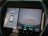 ◆全周囲カメラシステム◆運転席から見えにくい後方などをナビ画面で確認でき運転を支援するシステムです!