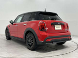 縦長のテールライトがMINIらしいスタイリッシュなデザインとなっています。