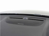 【harman/kardon】世界のオーディオファン垂涎のプレミアムサウンドシステムを搭載。原音に近い音場空間を忠実に再現。乗る人すべてに最良の音響体験を提供します。