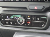 『1台』のお車に対して、こだわって仕入れを行っております。オプション装備装着車となります!