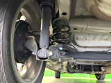 お車を安心してお乗りいただく為には、足回りの定期点検が欠かせません。サービスサポート(有償保証)では無料点検もご提供しており、安心のカーライフをお過ごしいただけるサポート体制が整っています。