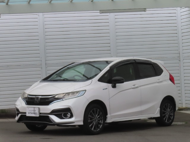 フィット 1.5 ハイブリッド S ホンダセンシング 4WD