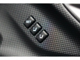 運転席のシートポジションメモリー機能は、登録済みの運転者と交代しても、シートポジションの変更の手間がかかりません。