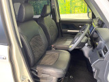 運転席シート廻りは使用感も少なく、良好な状態となっています。丁寧に使われていたことがよくわかりますね。