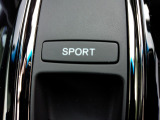 スポーティーな走行を楽しめるSPORTモード切り替えスイッチです。
