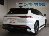 広々とした車内空間に優れた燃費性能。更にデザインも上質で人気のお車です!