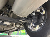 お車を安心してお乗りいただく為には、足回りの定期点検が欠かせません。サービスサポート(有償保証)では無料点検もご提供しており、安心のカーライフをお過ごしいただけるサポート体制が整っています。